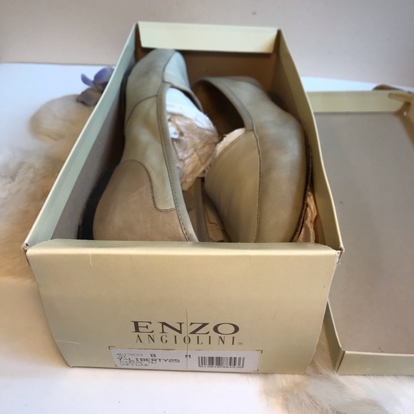 Vintage Leather Flats 8M Tan Taupe square toe - Picture 11 of 12